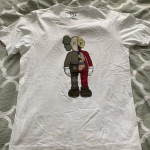 Kaws X Uniqlo tee